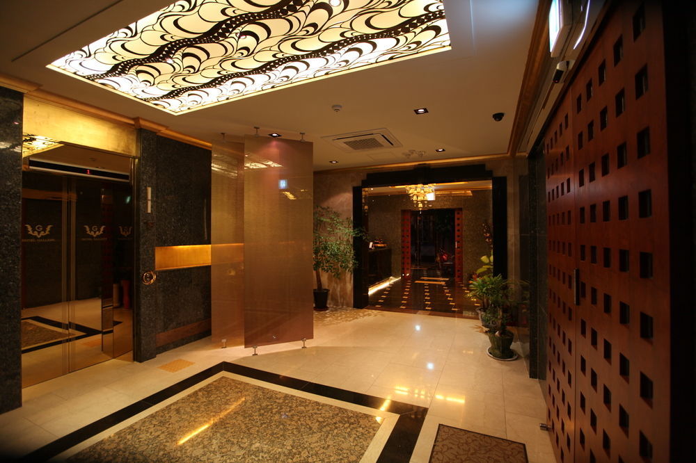Gallery Tourist Hotel Tongyeong Exterior photo