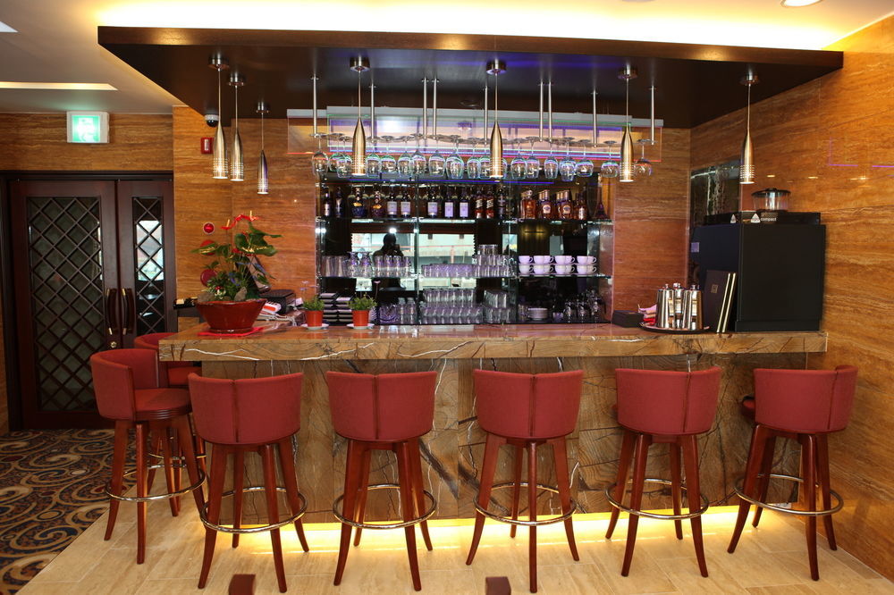 Gallery Tourist Hotel Tongyeong Exterior photo
