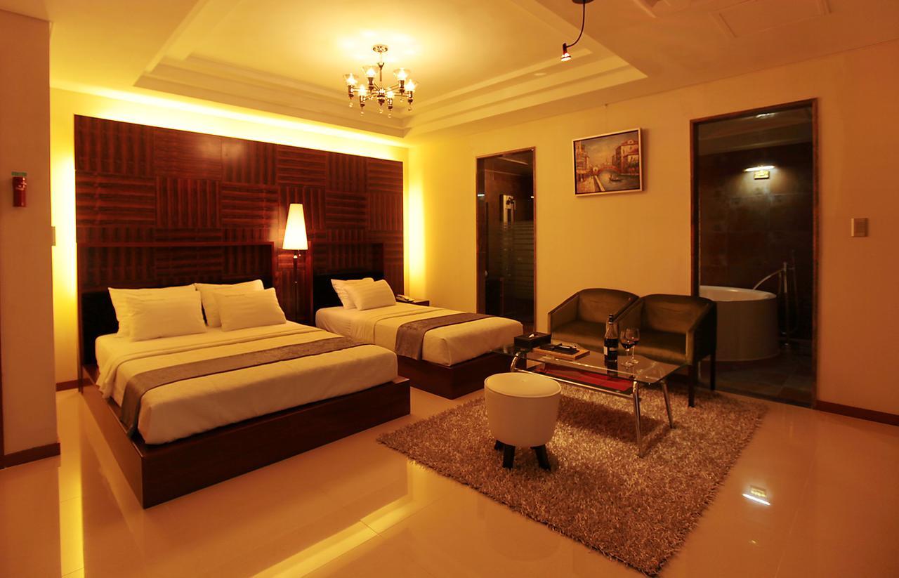 Gallery Tourist Hotel Tongyeong Exterior photo